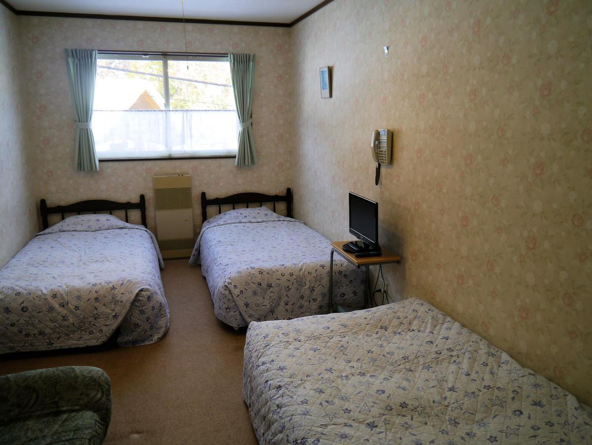 Pension Green Field Katashina Eksteriør bilde